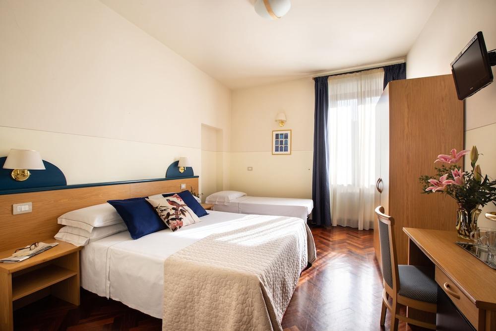 Aramis Deluxe 2* Florence